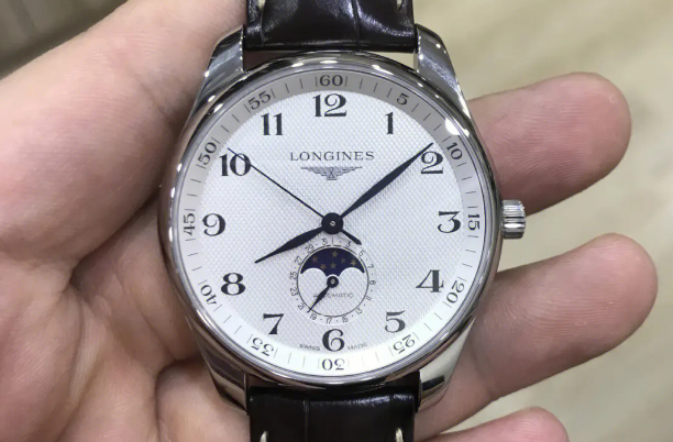 洛阳浪琴手表维修点(如何找到最靠谱的维修店)-手表保养维修平台